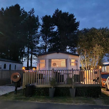 The Hygge Retreat At 7 Lakes Country Park, Lincolnshire Villa Crowle  Ngoại thất bức ảnh
